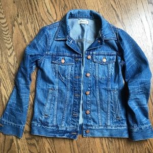 Madewell denim jacket, Size small.